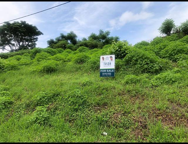 12,895M² VACANT LAND FOR SALE IN KENVILLE